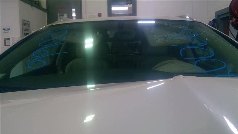 https://f005.backblazeb2.com/file/img-partshotlines-com/Inventory/NE18/Vehicle/17690_09.jpg