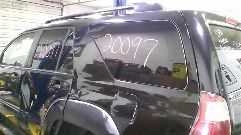 https://f005.backblazeb2.com/file/img-partshotlines-com/Inventory/NE18/Vehicle/17729_50.jpg