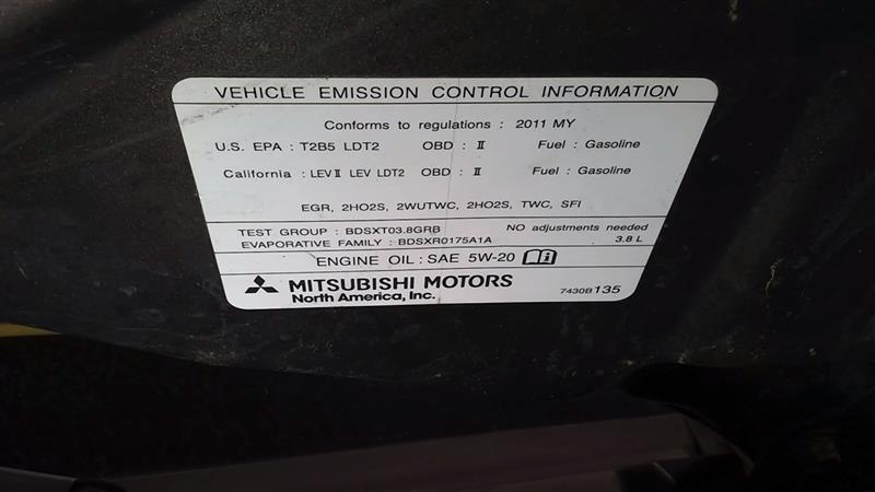 https://f005.backblazeb2.com/file/img-partshotlines-com/Inventory/NE18/Vehicle/17731_07.jpg