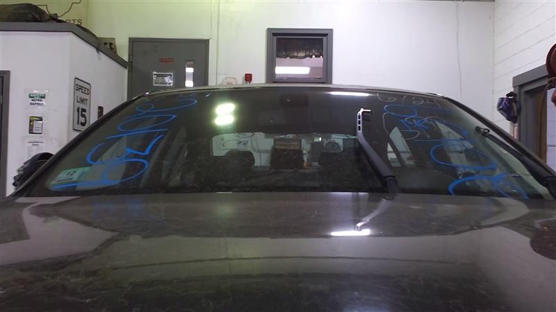 https://f005.backblazeb2.com/file/img-partshotlines-com/Inventory/NE18/Vehicle/17769_10.jpg