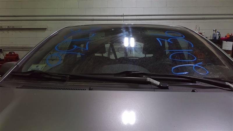 https://f005.backblazeb2.com/file/img-partshotlines-com/Inventory/NE18/Vehicle/17775_11.jpg