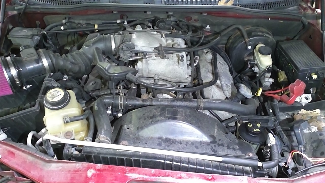 https://f005.backblazeb2.com/file/img-partshotlines-com/Inventory/NE18/Vehicle/17912_01.jpg