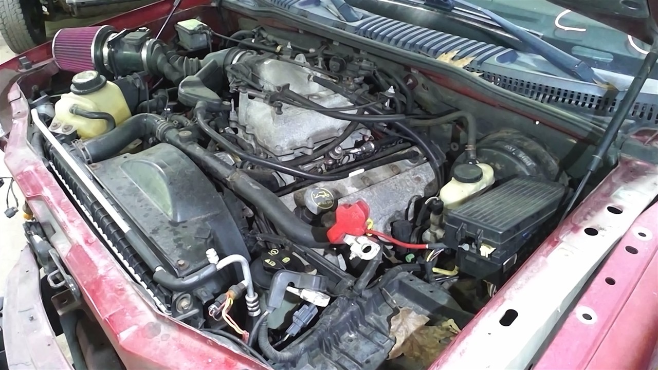 https://f005.backblazeb2.com/file/img-partshotlines-com/Inventory/NE18/Vehicle/17912_02.jpg