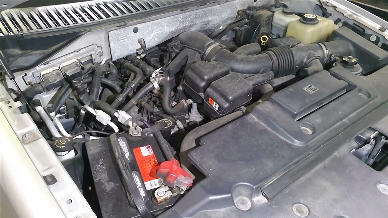 https://f005.backblazeb2.com/file/img-partshotlines-com/Inventory/NE18/Vehicle/17939_03.jpg