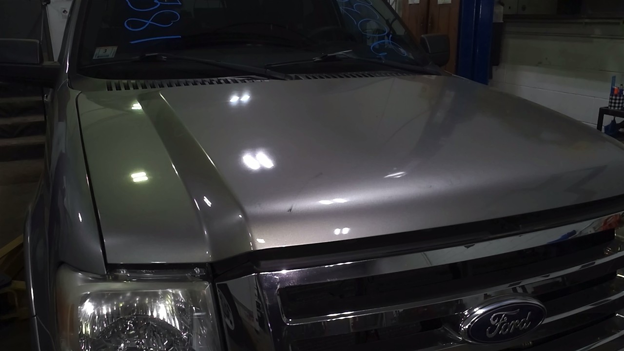 https://f005.backblazeb2.com/file/img-partshotlines-com/Inventory/NE18/Vehicle/17939_08.jpg