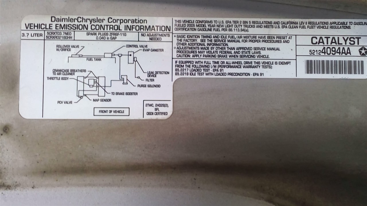 https://f005.backblazeb2.com/file/img-partshotlines-com/Inventory/NE18/Vehicle/18007_05.jpg
