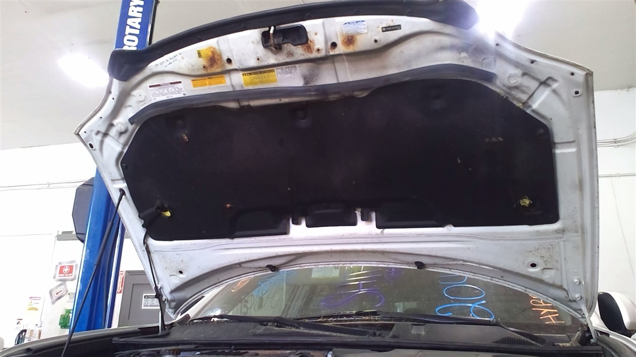 https://f005.backblazeb2.com/file/img-partshotlines-com/Inventory/NE18/Vehicle/18037_06.jpg
