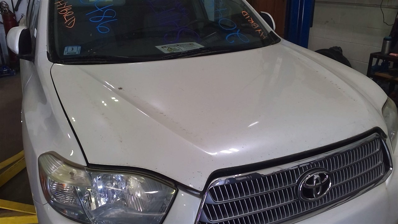 https://f005.backblazeb2.com/file/img-partshotlines-com/Inventory/NE18/Vehicle/18037_09.jpg