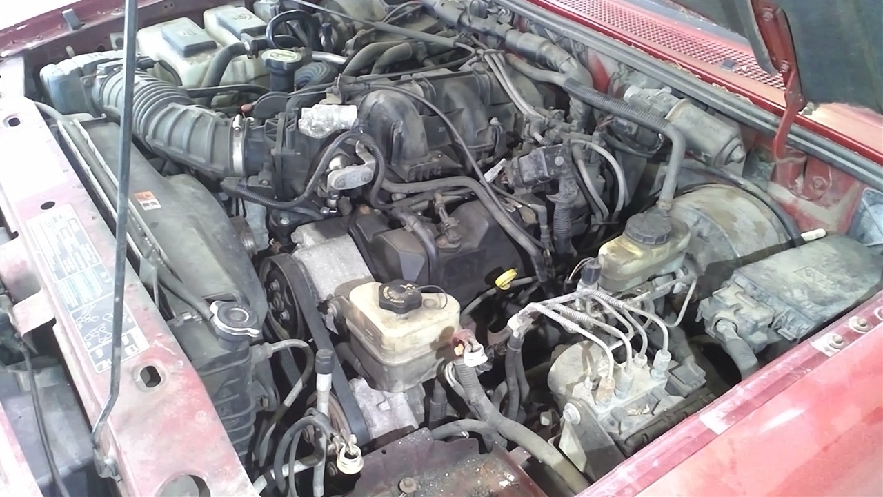 https://f005.backblazeb2.com/file/img-partshotlines-com/Inventory/NE18/Vehicle/18105_02.jpg