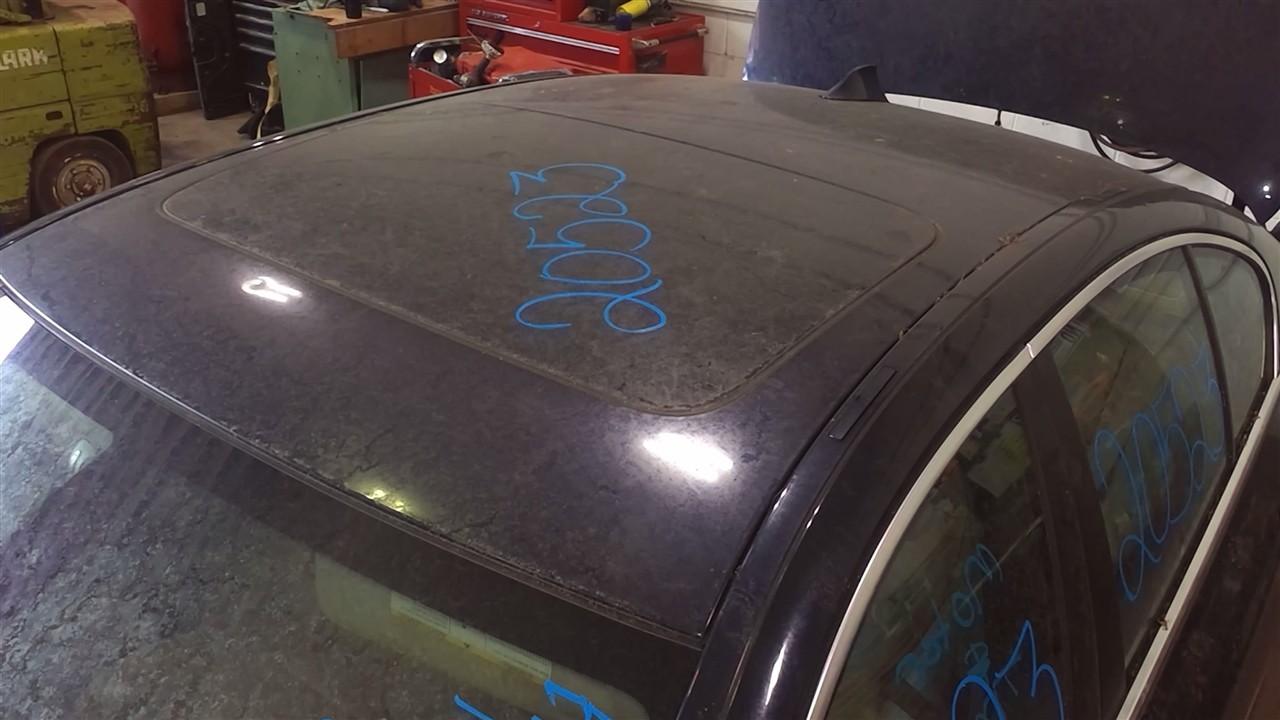 https://f005.backblazeb2.com/file/img-partshotlines-com/Inventory/NE18/Vehicle/18110_12.jpg
