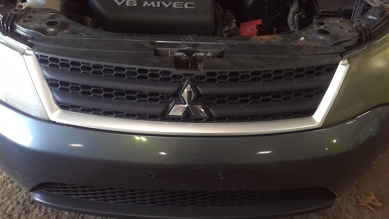 https://f005.backblazeb2.com/file/img-partshotlines-com/Inventory/NE18/Vehicle/18140_01.jpg