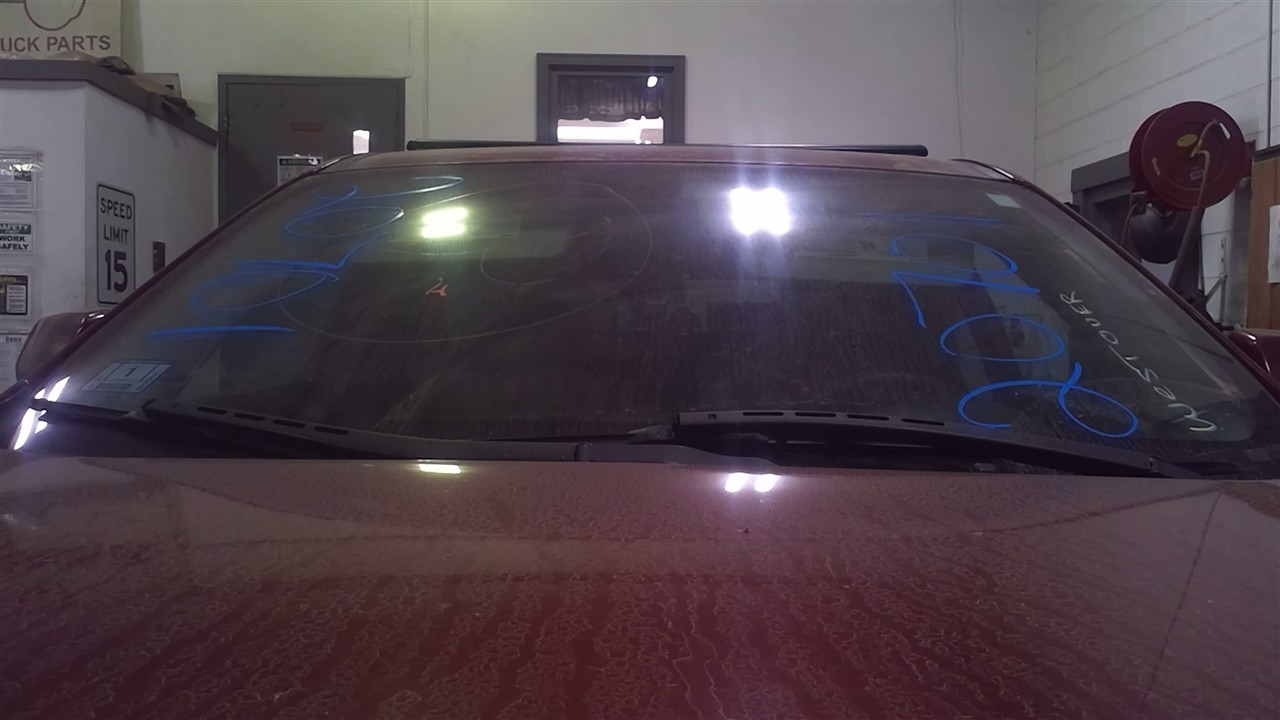 https://f005.backblazeb2.com/file/img-partshotlines-com/Inventory/NE18/Vehicle/18219_07.jpg