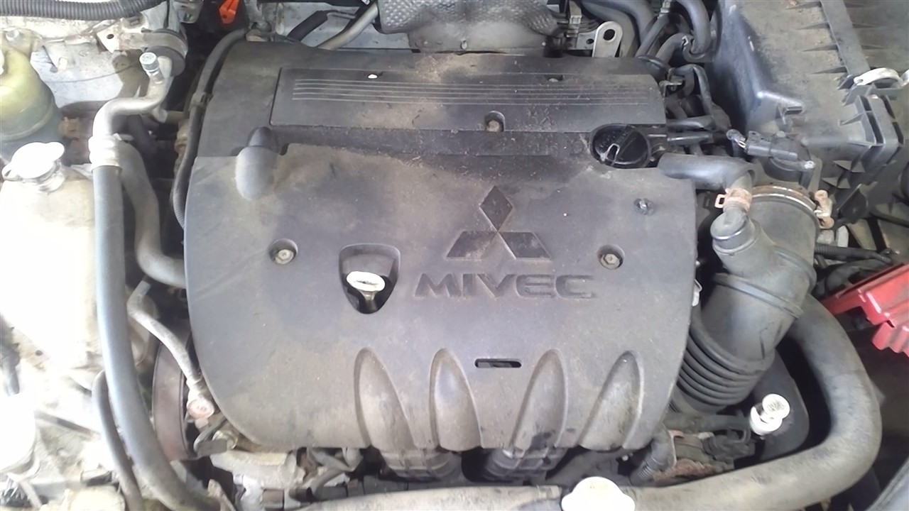 https://f005.backblazeb2.com/file/img-partshotlines-com/Inventory/NE18/Vehicle/18253_04.jpg