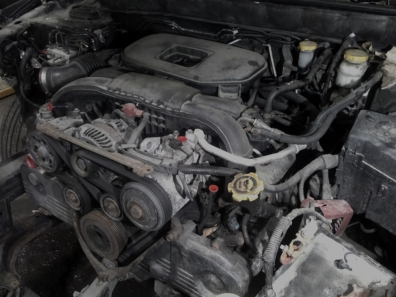 https://f005.backblazeb2.com/file/img-partshotlines-com/Inventory/NE18/Vehicle/18312_01.jpg