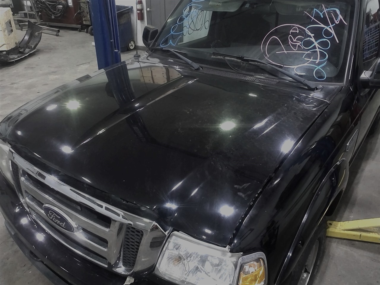 https://f005.backblazeb2.com/file/img-partshotlines-com/Inventory/NE18/Vehicle/18313_04.jpg