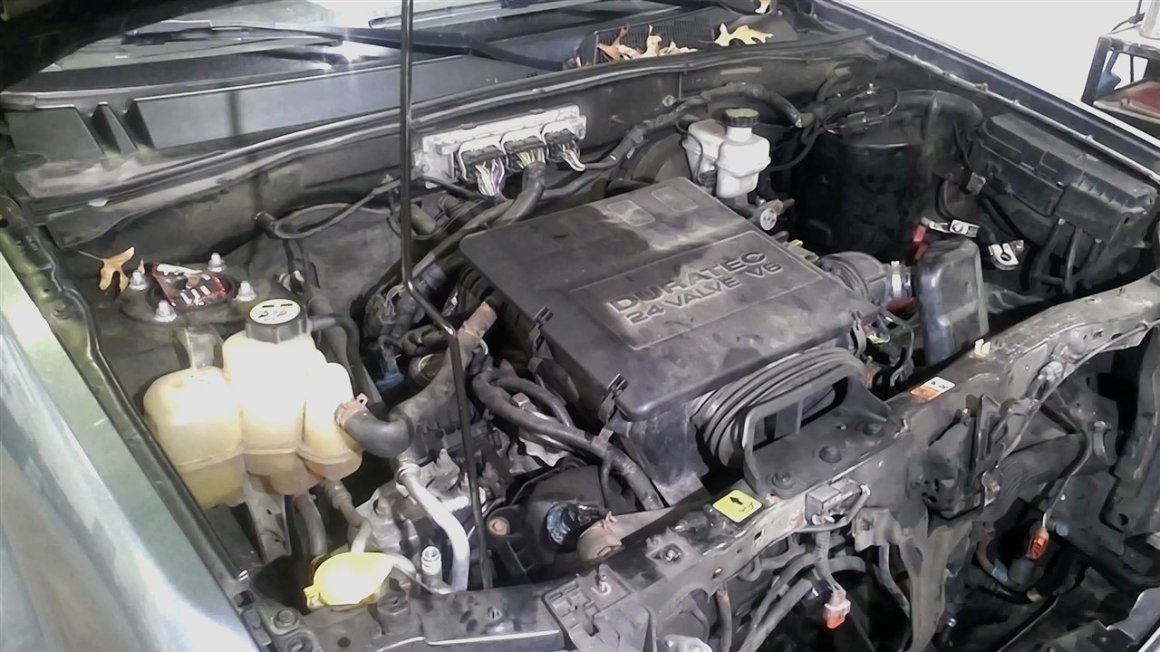https://f005.backblazeb2.com/file/img-partshotlines-com/Inventory/NE18/Vehicle/18395_03.jpg
