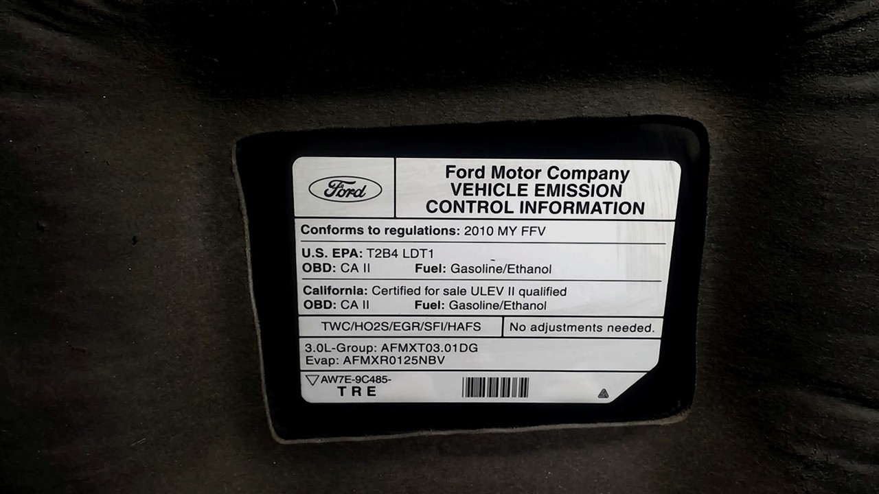 https://f005.backblazeb2.com/file/img-partshotlines-com/Inventory/NE18/Vehicle/18395_05.jpg
