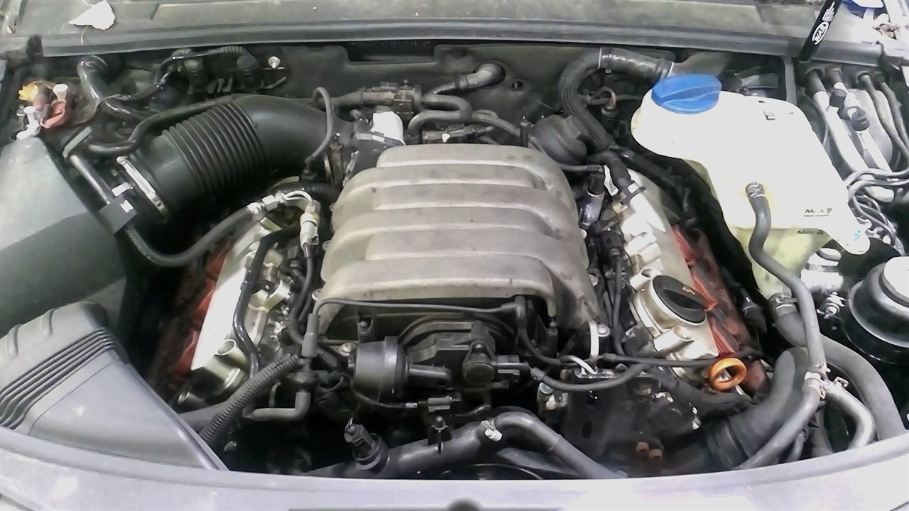 https://f005.backblazeb2.com/file/img-partshotlines-com/Inventory/NE18/Vehicle/18421_02.jpg