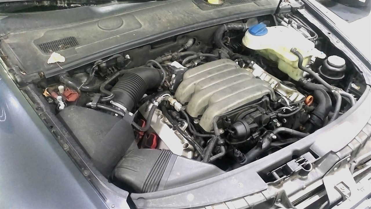https://f005.backblazeb2.com/file/img-partshotlines-com/Inventory/NE18/Vehicle/18421_04.jpg