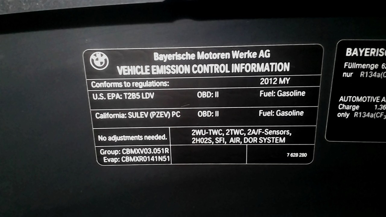 https://f005.backblazeb2.com/file/img-partshotlines-com/Inventory/NE18/Vehicle/18452_04.jpg