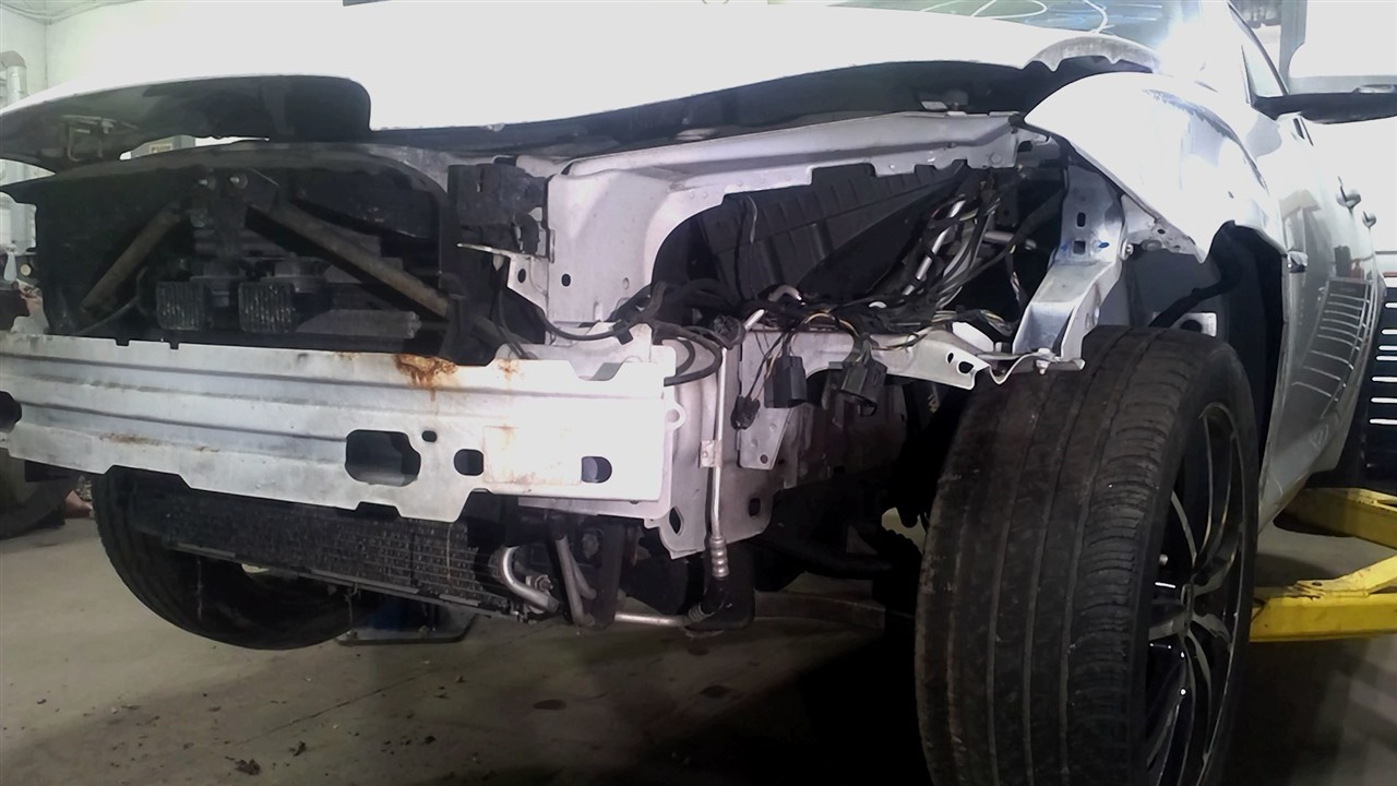 https://f005.backblazeb2.com/file/img-partshotlines-com/Inventory/NE18/Vehicle/18464_11.jpg
