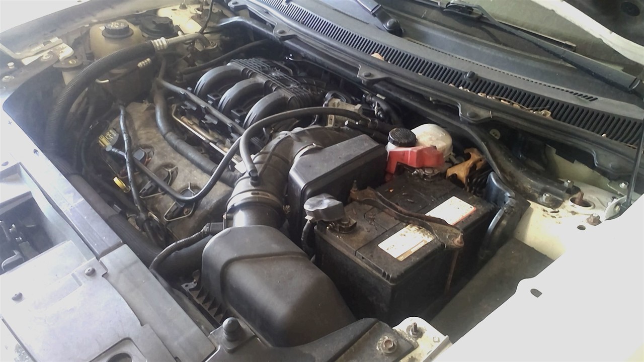 https://f005.backblazeb2.com/file/img-partshotlines-com/Inventory/NE18/Vehicle/18468_02.jpg