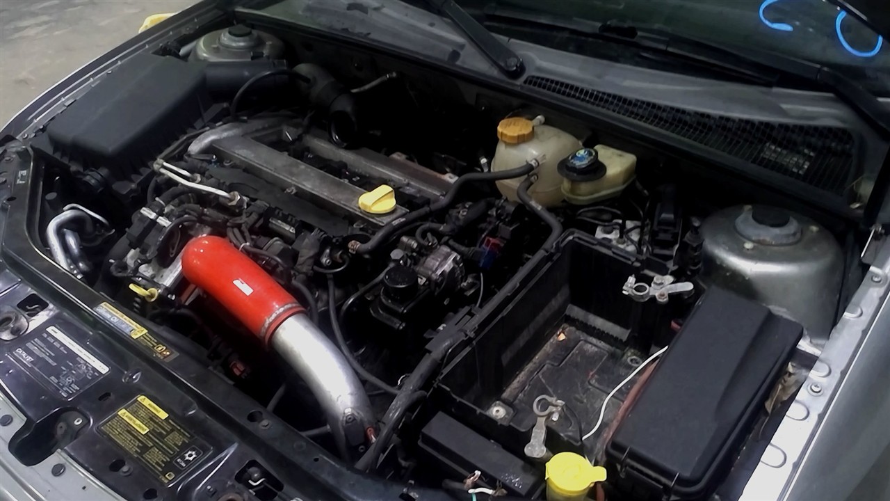https://f005.backblazeb2.com/file/img-partshotlines-com/Inventory/NE18/Vehicle/18477_02.jpg
