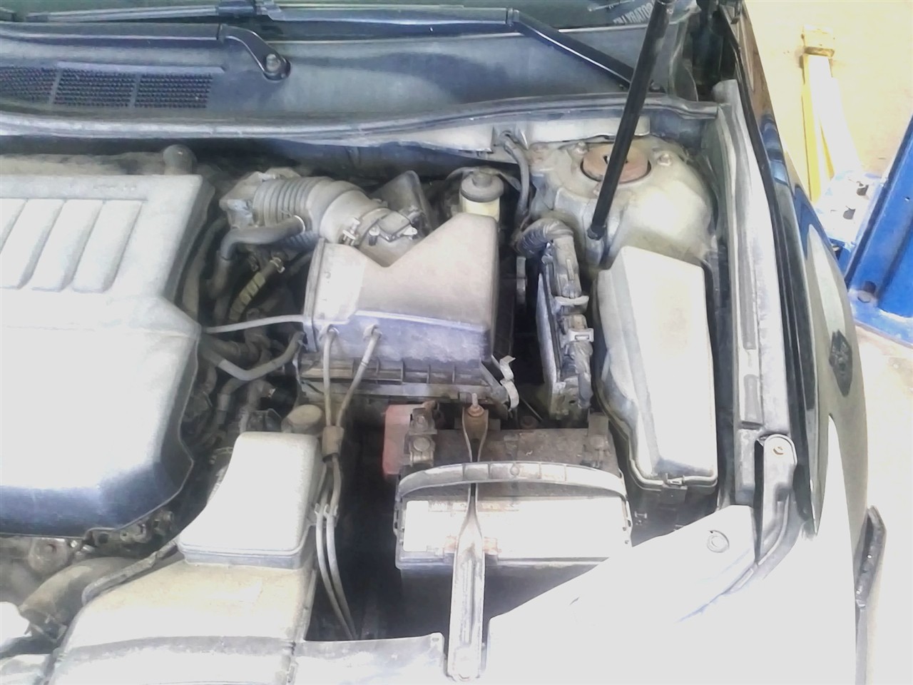 https://f005.backblazeb2.com/file/img-partshotlines-com/Inventory/NE18/Vehicle/18586_03.jpg