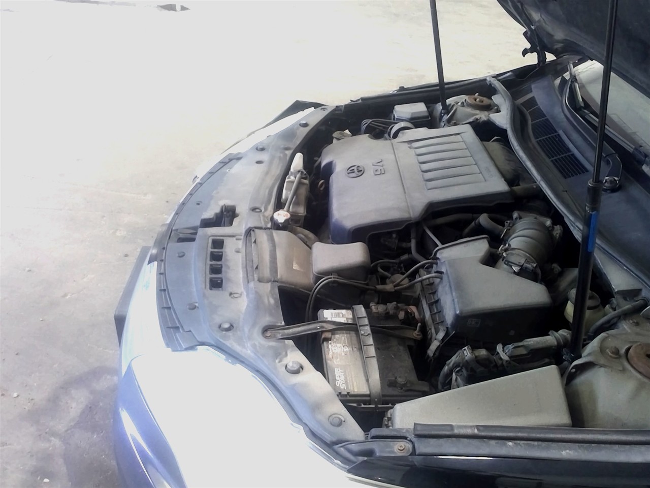https://f005.backblazeb2.com/file/img-partshotlines-com/Inventory/NE18/Vehicle/18586_04.jpg