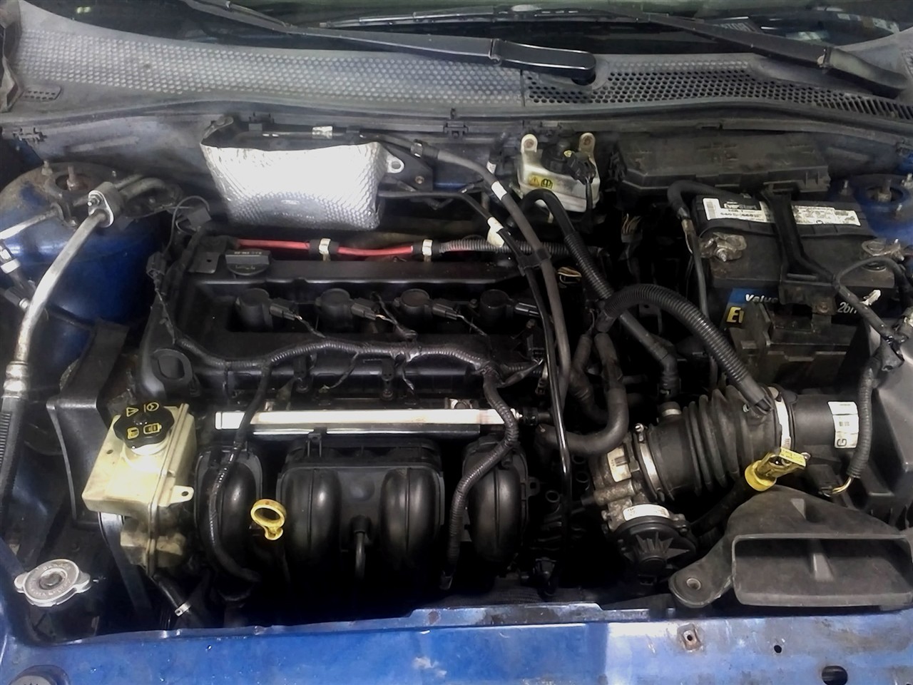https://f005.backblazeb2.com/file/img-partshotlines-com/Inventory/NE18/Vehicle/18592_01.jpg