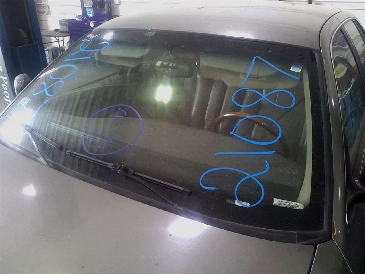 https://f005.backblazeb2.com/file/img-partshotlines-com/Inventory/NE18/Vehicle/18598_08.jpg