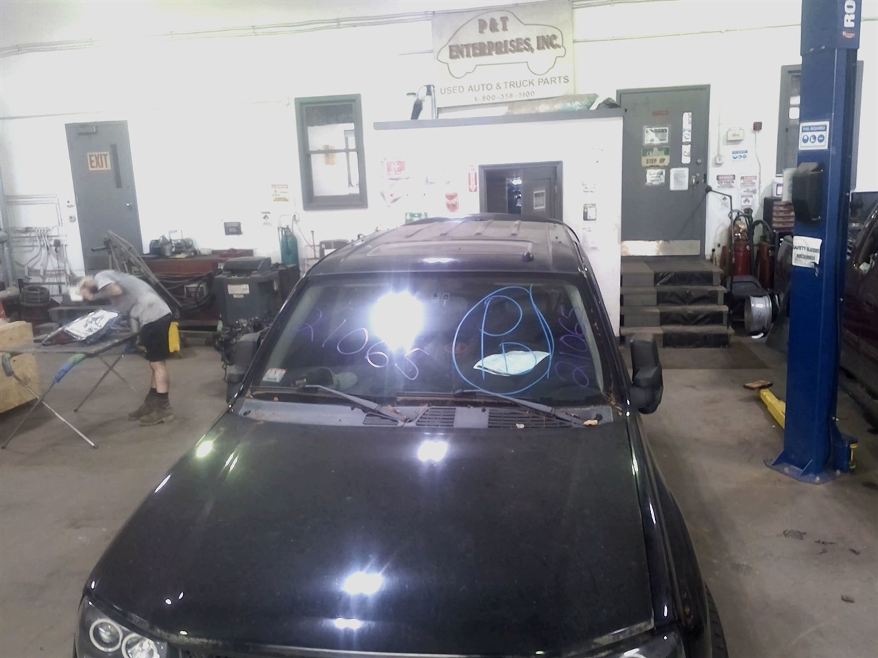 https://f005.backblazeb2.com/file/img-partshotlines-com/Inventory/NE18/Vehicle/18609_11.jpg