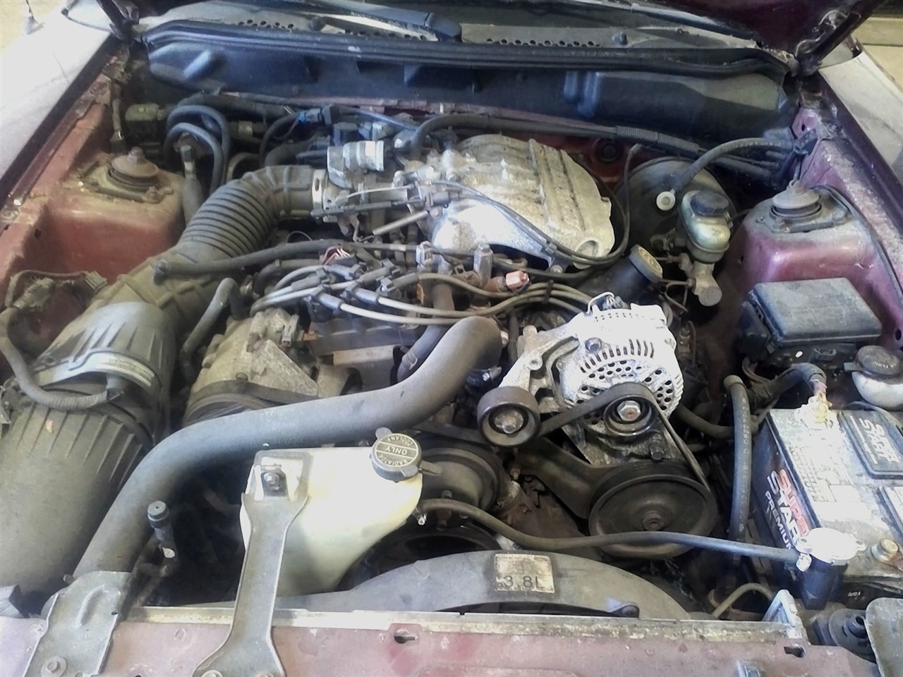 https://f005.backblazeb2.com/file/img-partshotlines-com/Inventory/NE18/Vehicle/18611_01.jpg