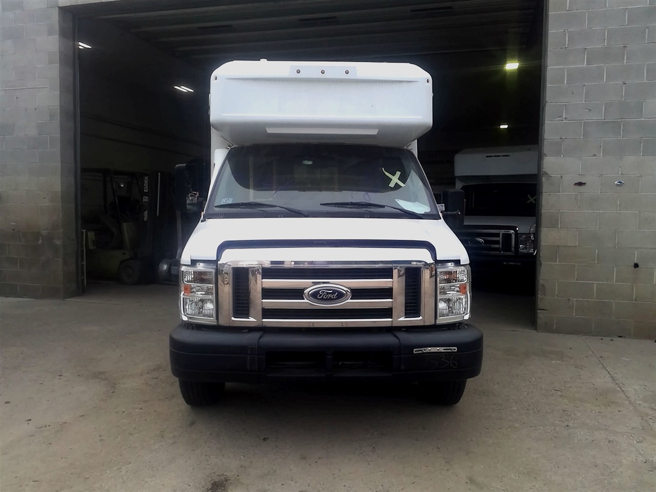 https://f005.backblazeb2.com/file/img-partshotlines-com/Inventory/NE18/Vehicle/18619_08.jpg