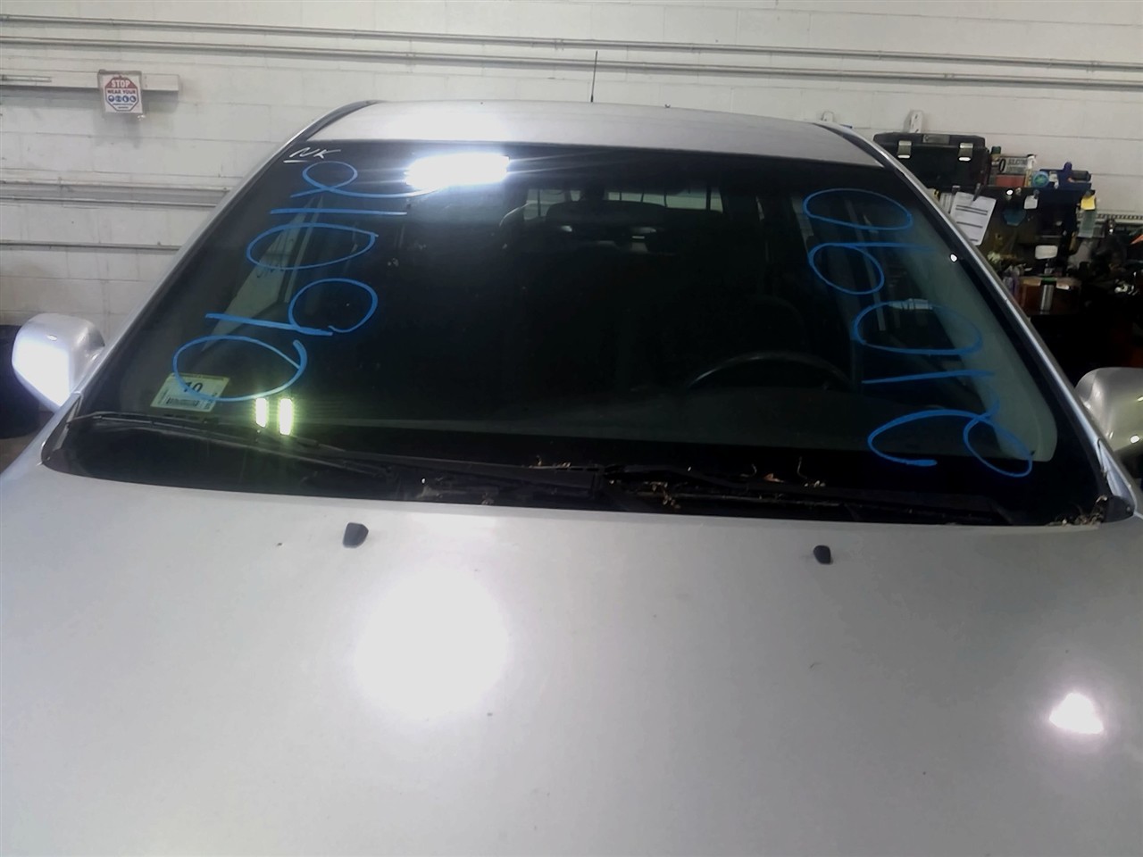 https://f005.backblazeb2.com/file/img-partshotlines-com/Inventory/NE18/Vehicle/18644_08.jpg