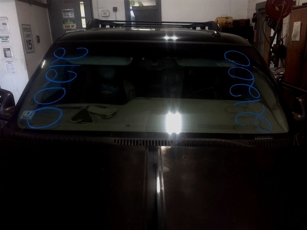 https://f005.backblazeb2.com/file/img-partshotlines-com/Inventory/NE18/Vehicle/18682_10.jpg