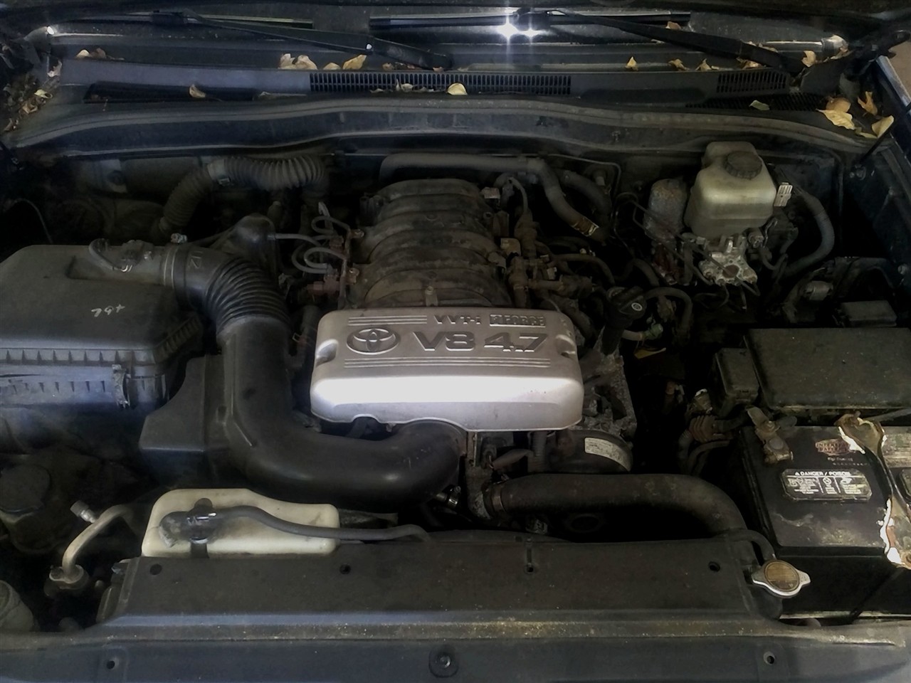 https://f005.backblazeb2.com/file/img-partshotlines-com/Inventory/NE18/Vehicle/18719_01.jpg