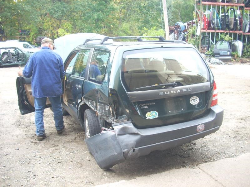 https://f005.backblazeb2.com/file/img-partshotlines-com/Inventory/NE180/Vehicle/8971_01.jpg