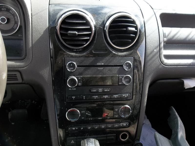 https://f005.backblazeb2.com/file/img-partshotlines-com/Inventory/NE187/Vehicle/638425_04.jpg