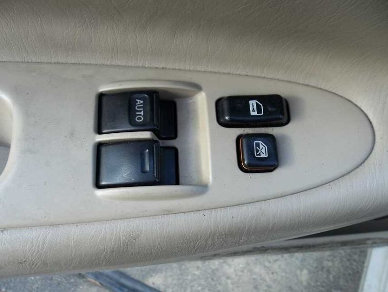 https://f005.backblazeb2.com/file/img-partshotlines-com/Inventory/NE187/Vehicle/639515_05.jpg