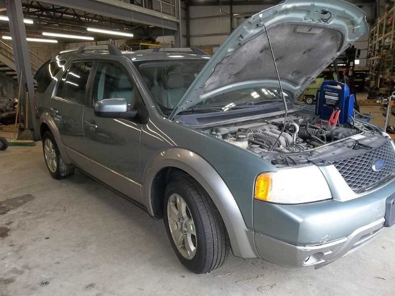 https://f005.backblazeb2.com/file/img-partshotlines-com/Inventory/NE187/Vehicle/642246_01.jpg