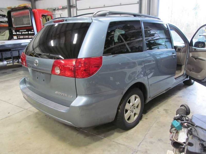 https://f005.backblazeb2.com/file/img-partshotlines-com/Inventory/NE187/Vehicle/644920_04.jpg