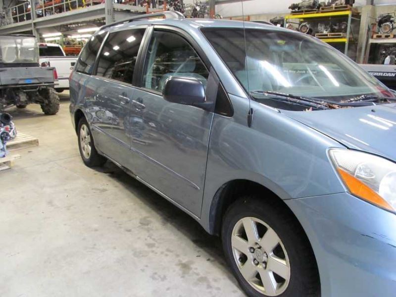 https://f005.backblazeb2.com/file/img-partshotlines-com/Inventory/NE187/Vehicle/644920_05.jpg