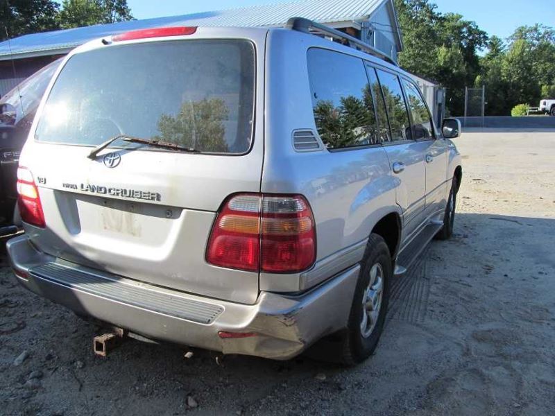 https://f005.backblazeb2.com/file/img-partshotlines-com/Inventory/NE187/Vehicle/645329_03.jpg