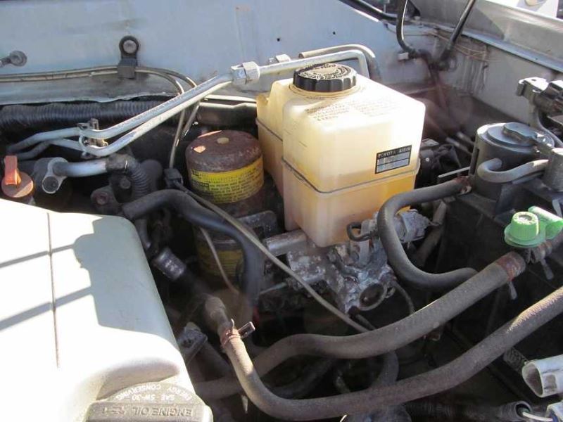 https://f005.backblazeb2.com/file/img-partshotlines-com/Inventory/NE187/Vehicle/645329_06.jpg