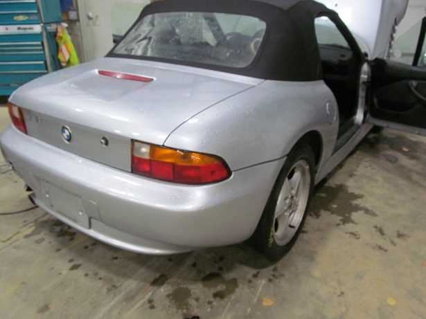 https://f005.backblazeb2.com/file/img-partshotlines-com/Inventory/NE187/Vehicle/646115_04.jpg