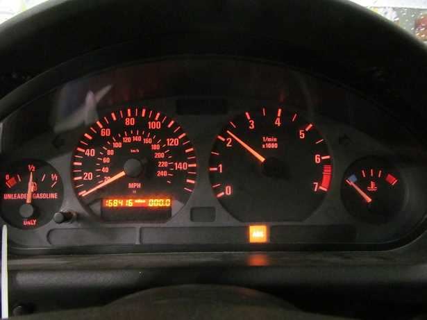 https://f005.backblazeb2.com/file/img-partshotlines-com/Inventory/NE187/Vehicle/646115_09.jpg