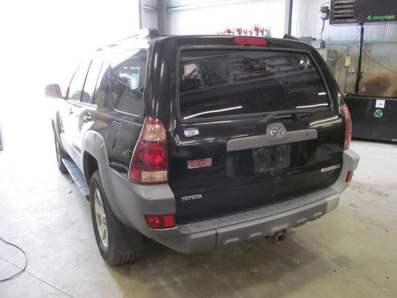 https://f005.backblazeb2.com/file/img-partshotlines-com/Inventory/NE187/Vehicle/646348_04.jpg