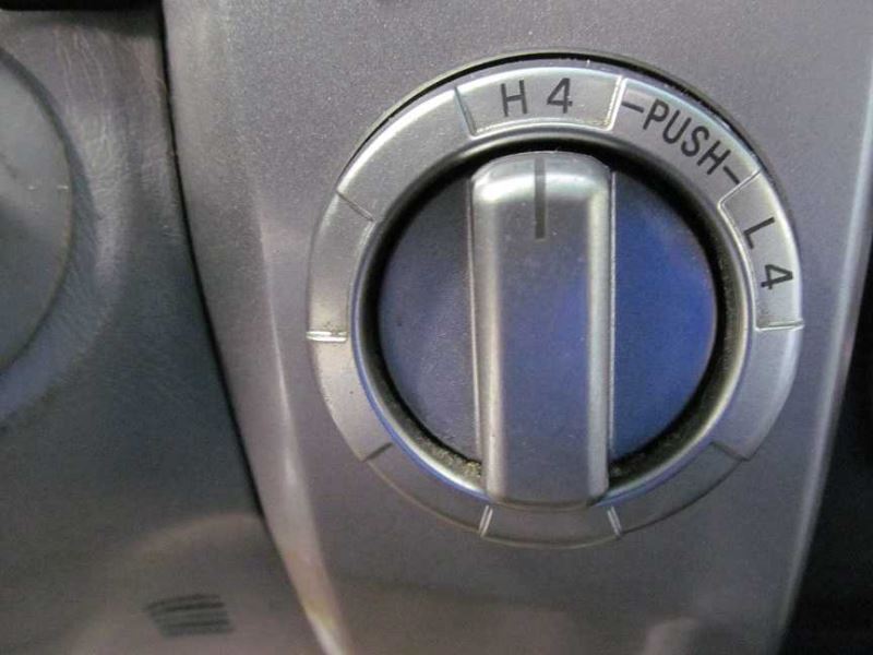 https://f005.backblazeb2.com/file/img-partshotlines-com/Inventory/NE187/Vehicle/646348_12.jpg