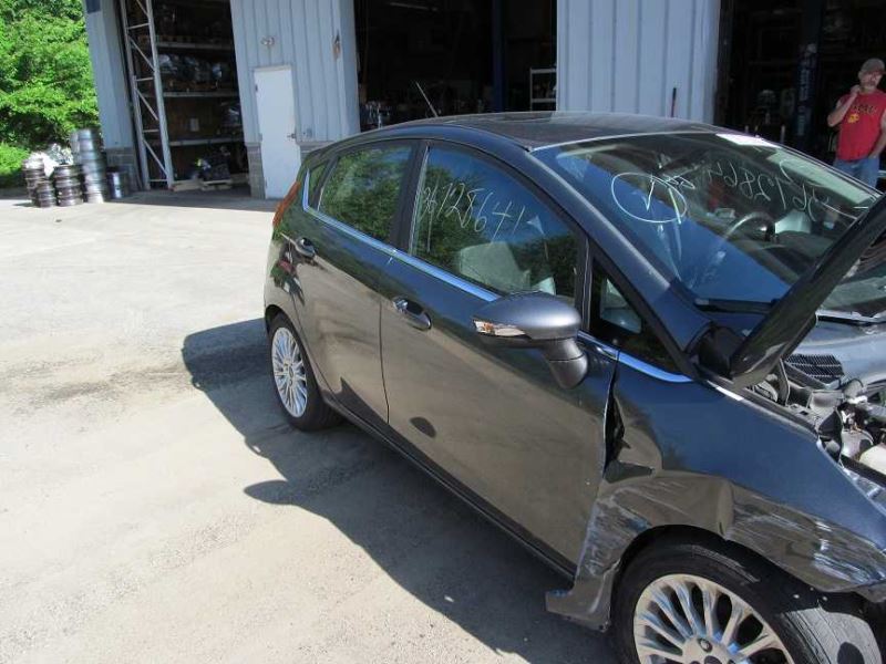 https://f005.backblazeb2.com/file/img-partshotlines-com/Inventory/NE187/Vehicle/646458_02.jpg